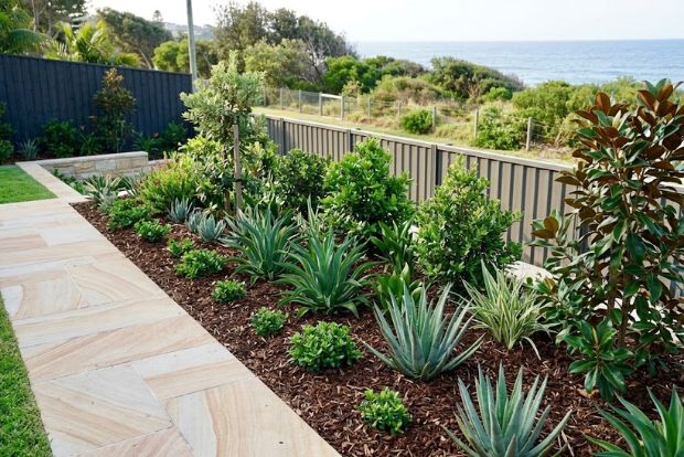 Finished A1 gardening work in Cronulla or nearby.